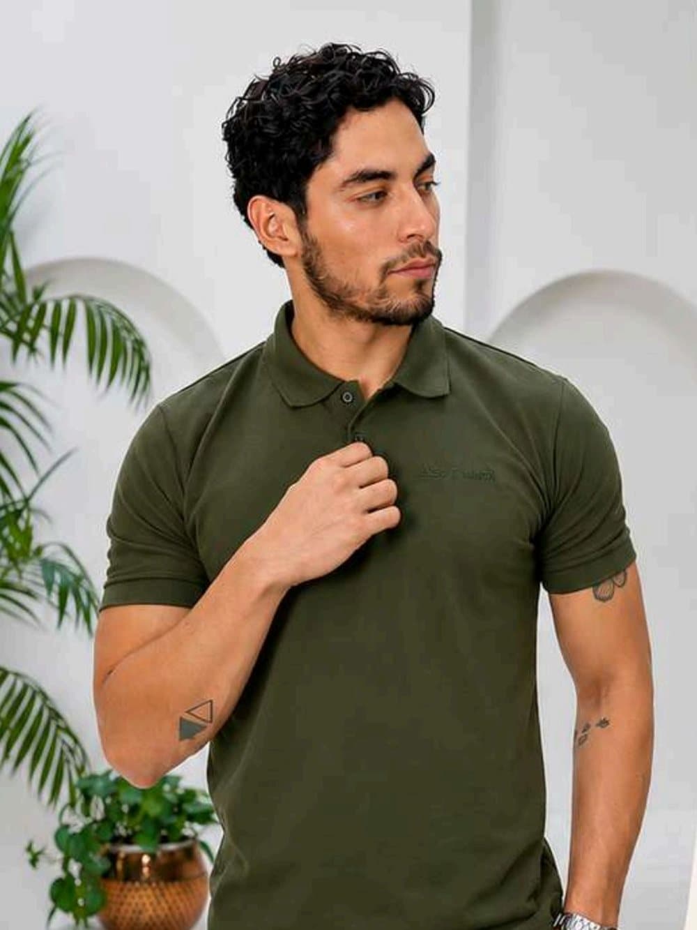 Polo Essence Verde Militar — Verde Militar